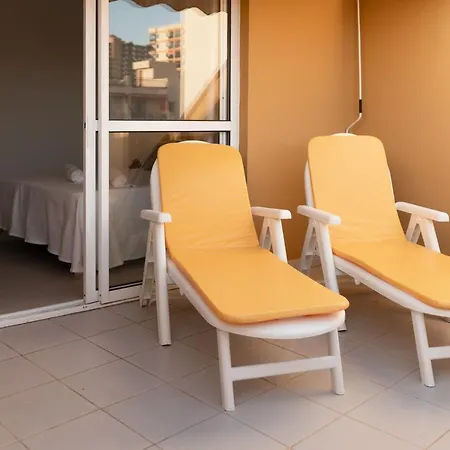 Homeforguest Atico Martina Con Terraza En Cristianos Lejlighed *